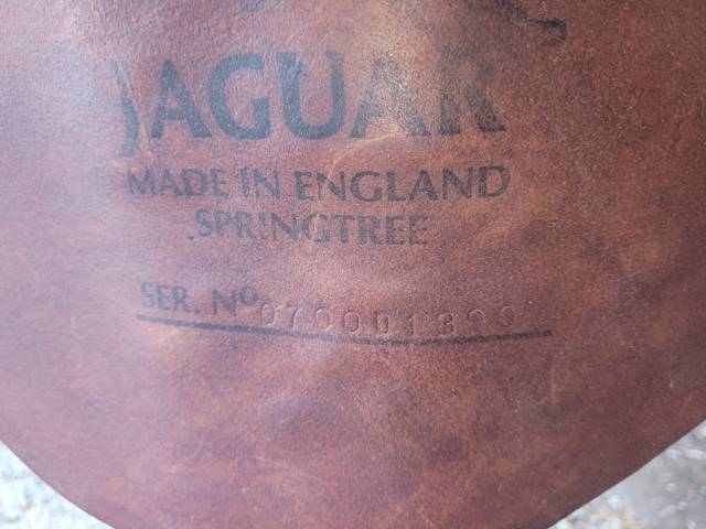 Selle Jaguar by Harry Dabbs 17.5" + &Eacute;quipement assorti 