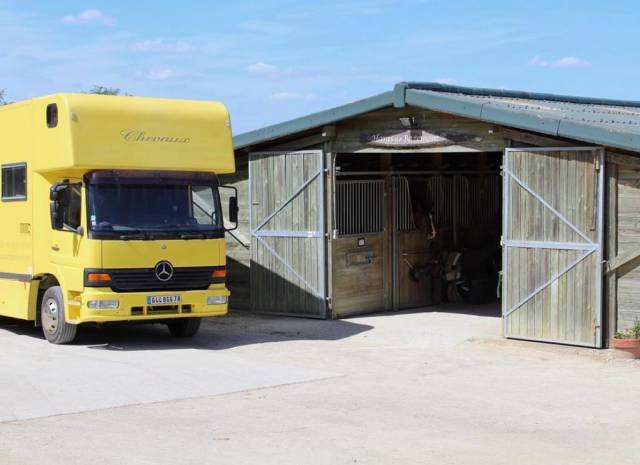 Recherche apprentis palefrenier/soigneur yvelines