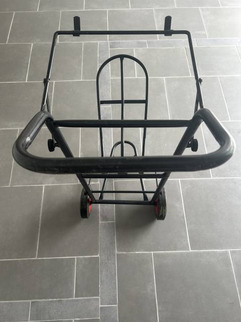 Chariot Equi-Th&egrave;me avec sac de protection &ndash; Pratique & 