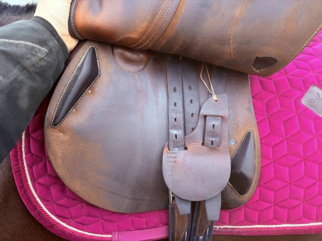 Selle Antares connexion 2023