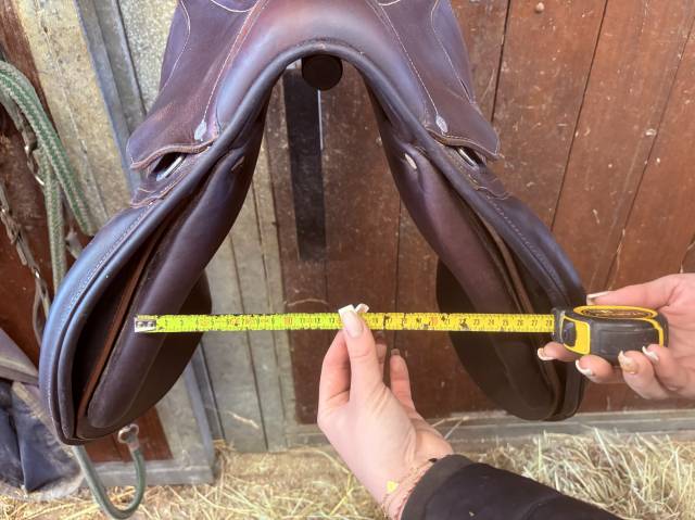 Selle Antares connexion 2023