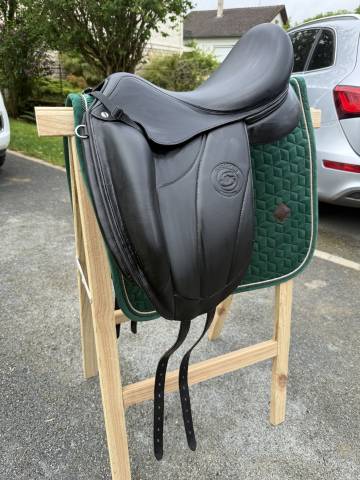 SELLE FORESTIER AACHEN DRESSAGE