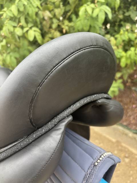 Selle de dressage Devoucoux Makila Lab 