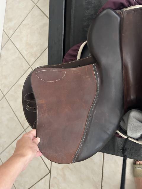 Selle Rebelle mod&egrave;le R10 