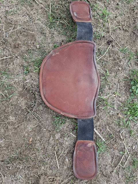 A vendre selle platinium sellier Lucifer 