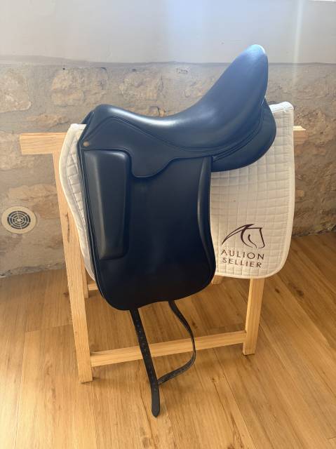 SELLE DRESSAGE AULION