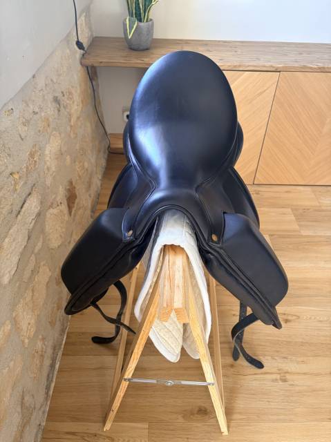 SELLE DRESSAGE AULION
