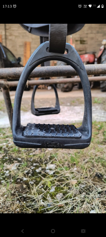 Selle Fouilloux 17 "