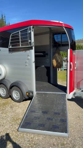 Van ifor william hbx 403
