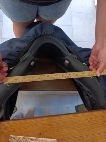 Selle de dressage antares 18'