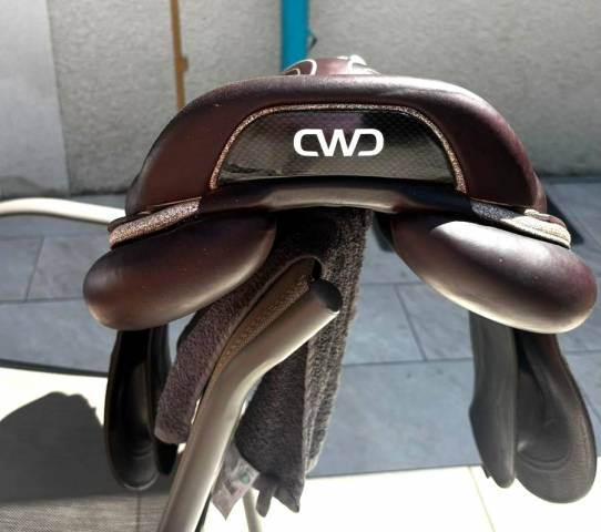 Selle CWD 2gs Mademoiselle SE31, taille 17.5, 2025