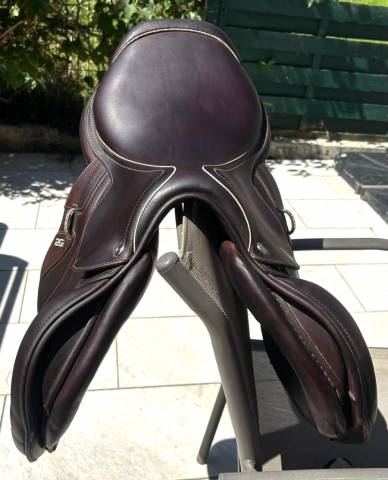 Selle CWD 2gs Mademoiselle SE31, taille 17.5, 2025