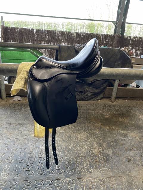 Selle de dressage ErrePlus 