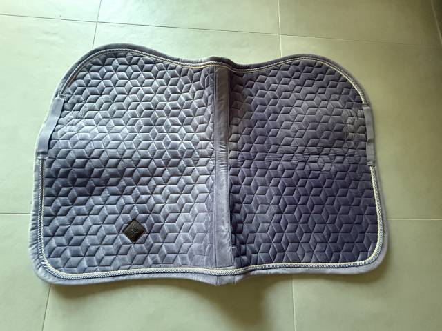 Tapis de selle Kentucky Horsewear Velvet violet FULL