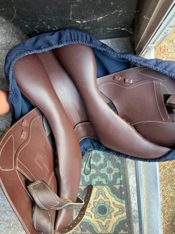 Selle Ikonic light 17