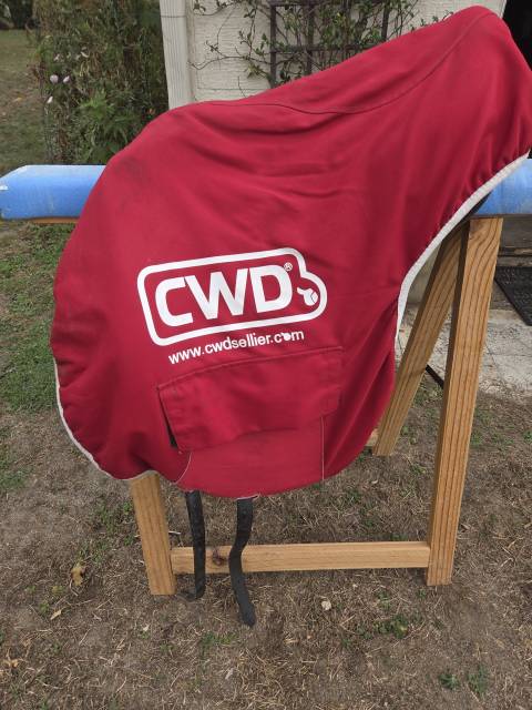 Selle dressage CWD 18'