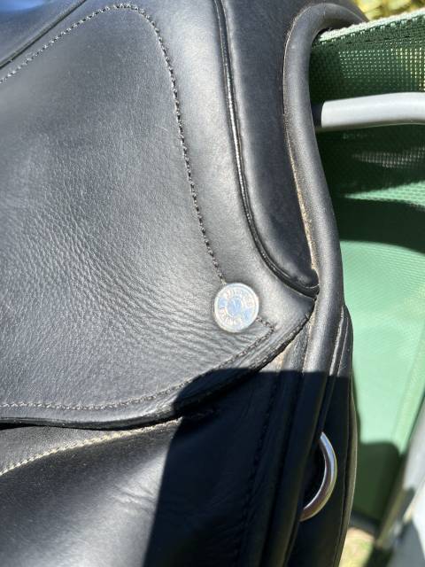 Selle Antares dressage mod&egrave;le cadence 