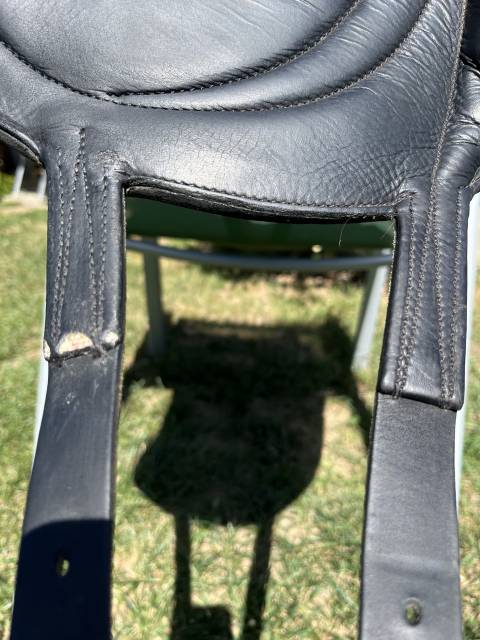 Selle Antares dressage mod&egrave;le cadence 