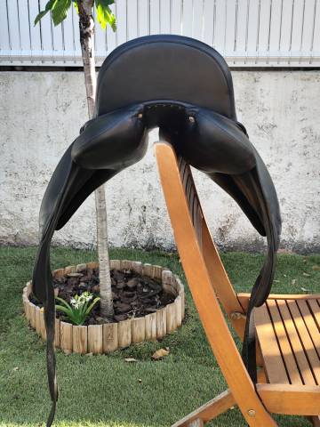 Selle de dressage - Antar&egrave;s concept - Excellent &eacute;tat 