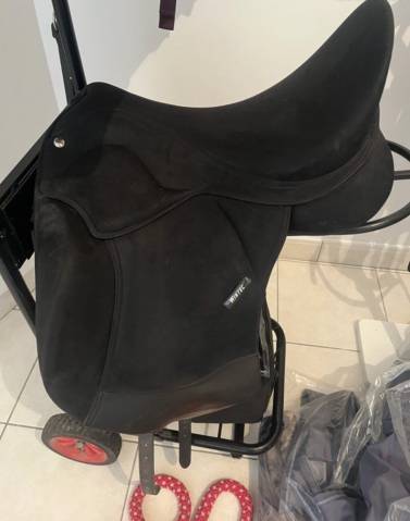 Selle dressage wintec contourbloc