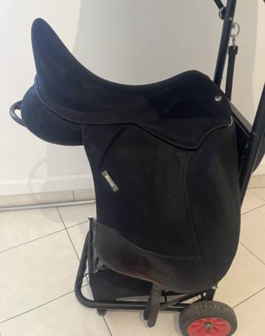 Selle dressage Wintec Contourbloc