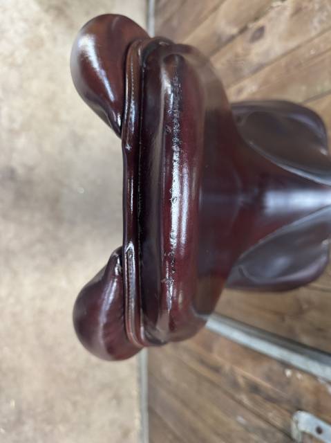 Selle CWD SE01 - 18 pouces - quartiers 3C - 2014