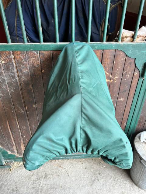 Sella Henri de Rivel HDR Advantage 18&rdquo; &ndash; 2.5 Fit &ndash; marr