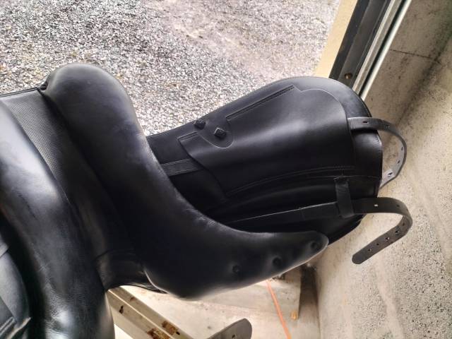 Selle dressage Prestige Helen K