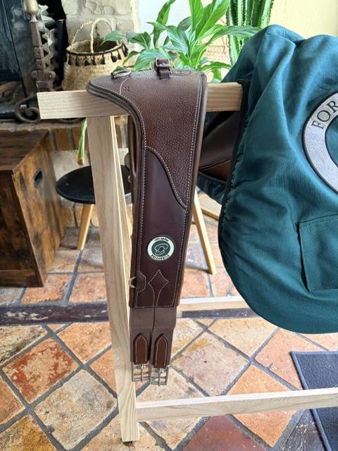 Sangle bavette Forestier cuir marron &ndash; 125 cm
