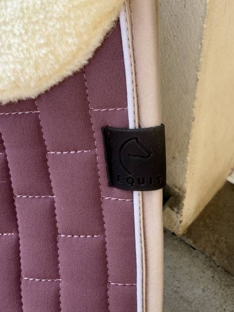Tapis de selle equithème 
