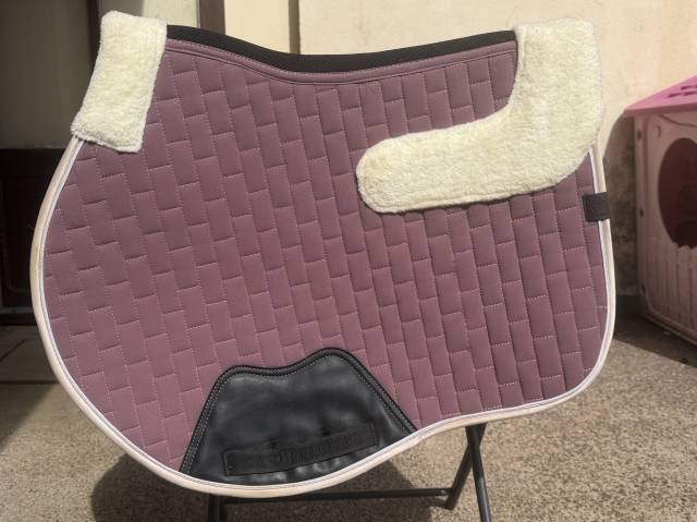 Tapis de selle equith&egrave;me 