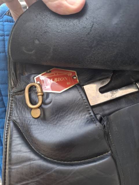 Selle Dressage ALBION SLK 17,5