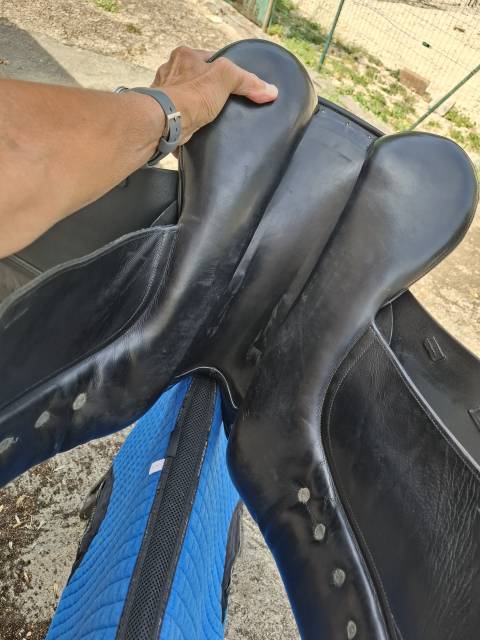 Selle Dressage ALBION SLK 17,5