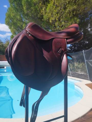 Selle Devoucoux Chiberta O 17,5" &ndash; ann&eacute;e 2021 