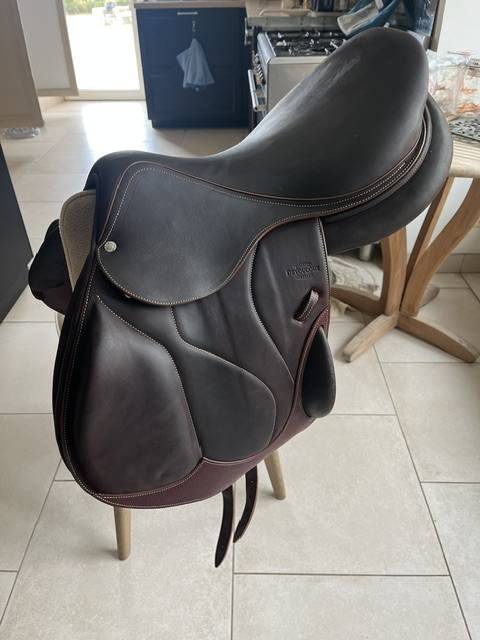 Selle Devoucoux Chiberta O Neuve 17.5