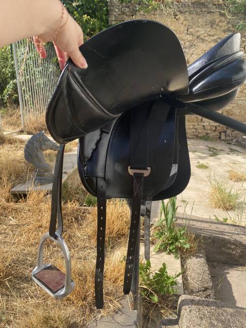 Selle de dressage ATEC Profi Germany 17,5