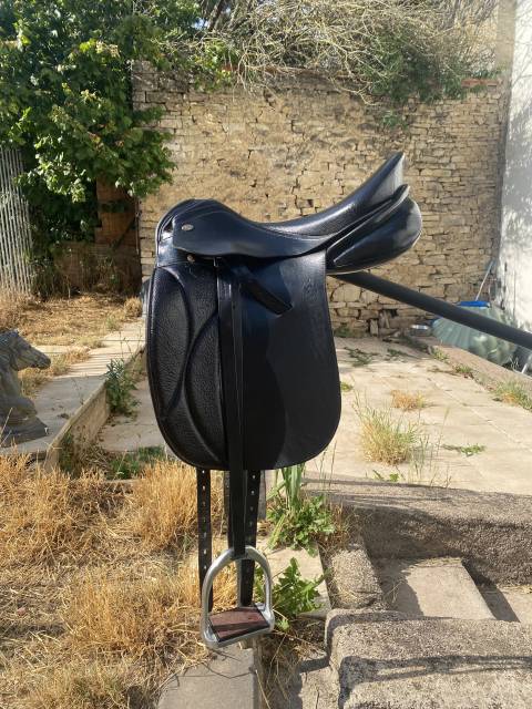 Selle de dressage ATEC Profi Germany 17,5