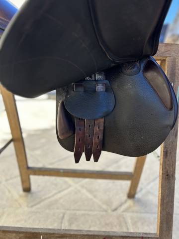 Selle &eacute;quipe expression sp&eacute;ciale 2023