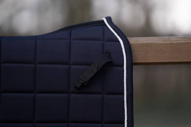 Tapis de Selle Lio - HKM - Respirant et &Eacute;l&eacute;gant