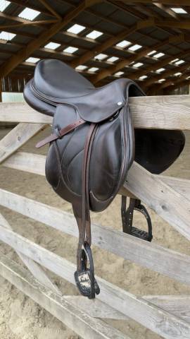 Selle DEVOUCOUX Chiberta O 17,5 pouces mixte cuir 