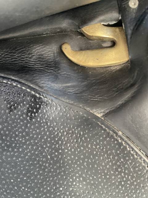 Selle de Dressage Forestier Aachen 18" 