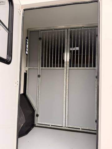 Renault master – 2021 – 3 places – 150ch - stalle – 92 000km