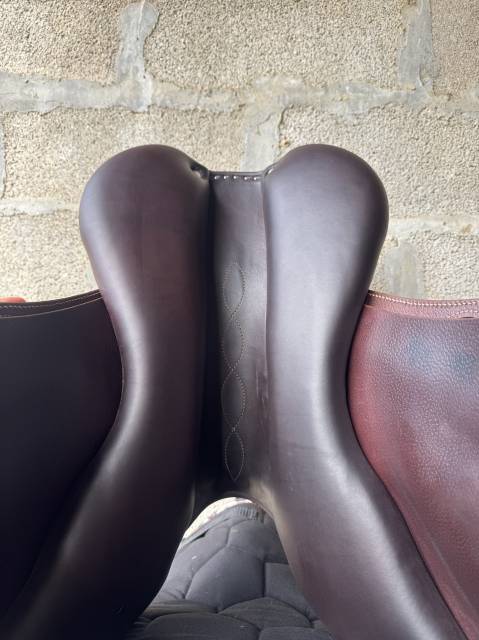 Selle Antar&egrave;s Connexion 17,5"
