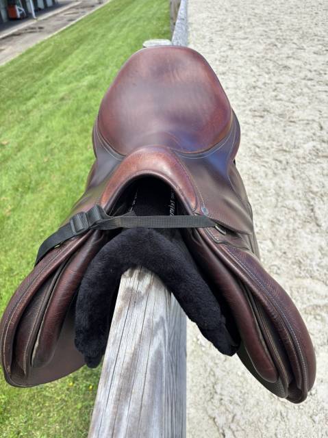 Selle Antares connexion 17.5