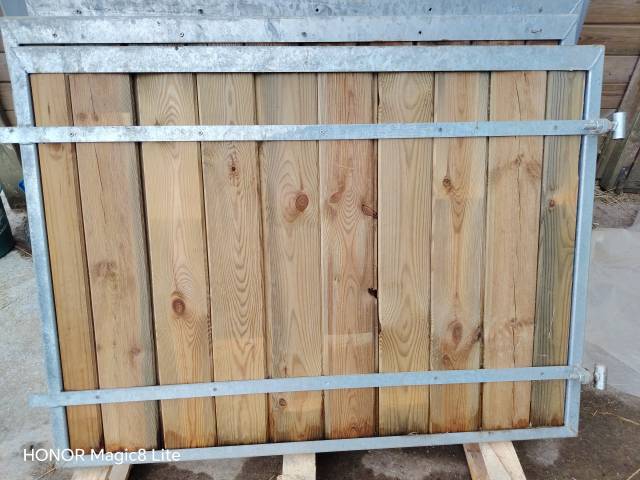 Volets de box