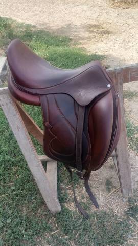Vend selle dressage antarès cadence 