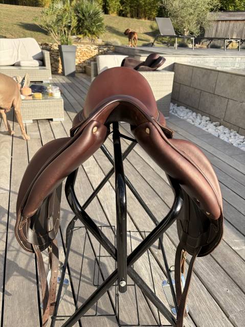 Selle dressage Signature Antar&egrave;s