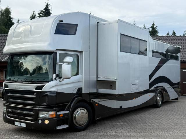 Scania p380/living pop/6chevaux/95000km/149500eurosnet