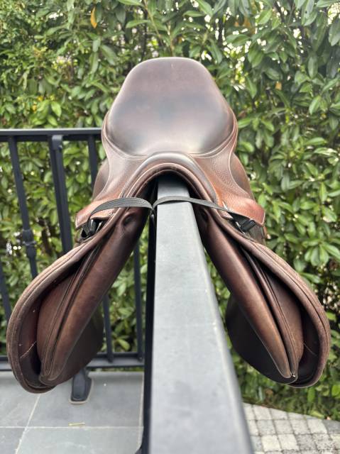 &Agrave; vendre - Selle Prestige 17&rsquo; 