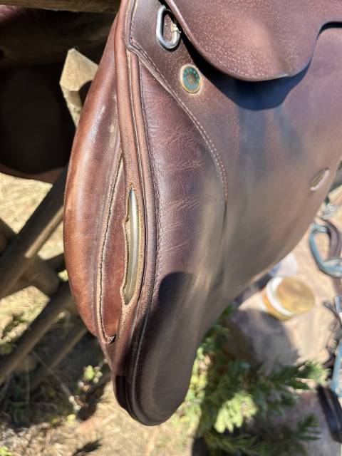 Selle prestige taille 17"